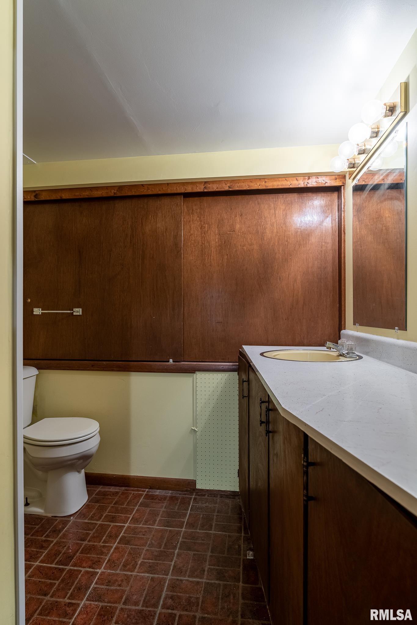 714 North Main Street Port Byron, IL 61275 - Photo 21 of 25