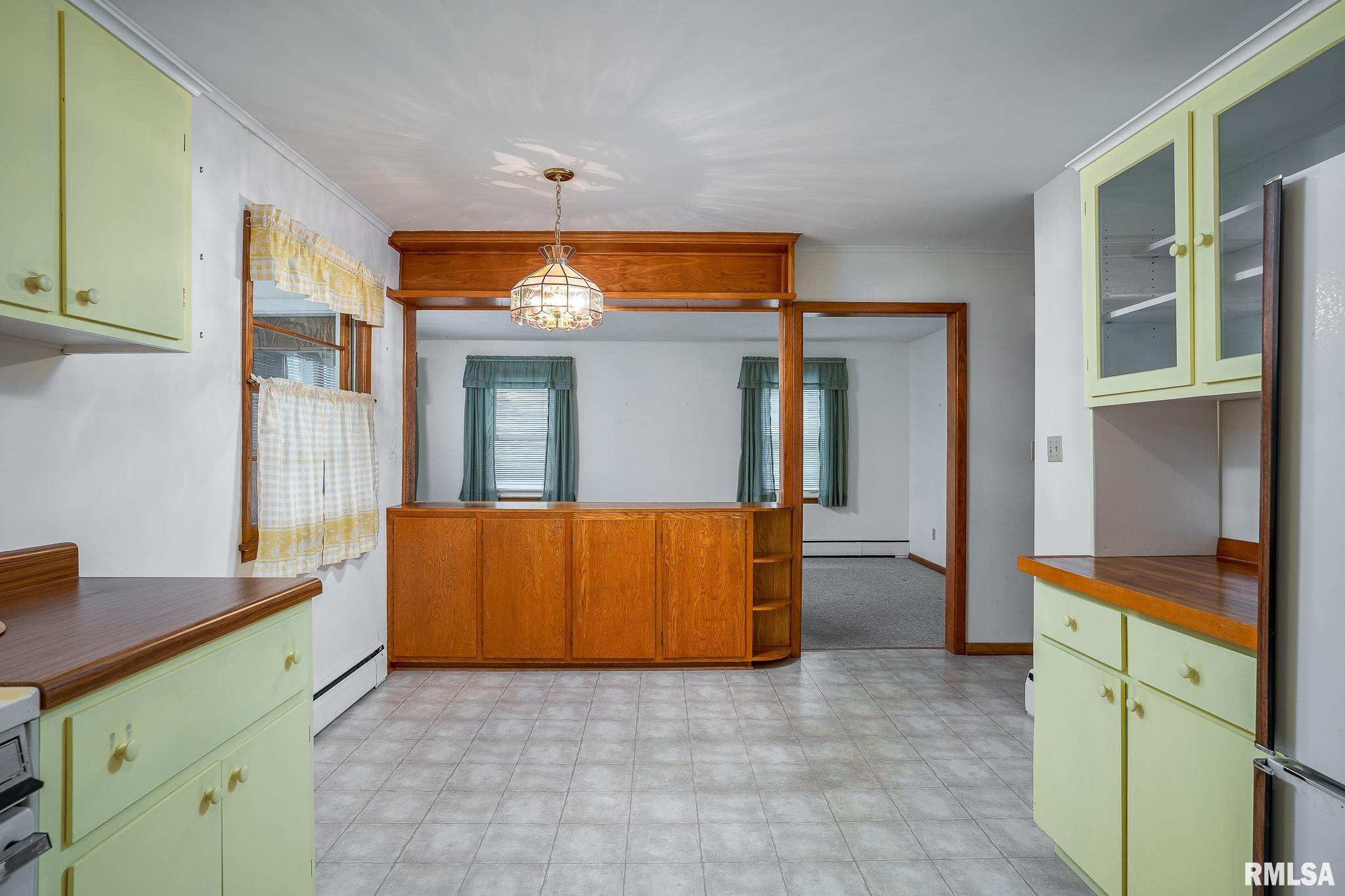 714 North Main Street Port Byron, IL 61275 - Photo 8 of 25