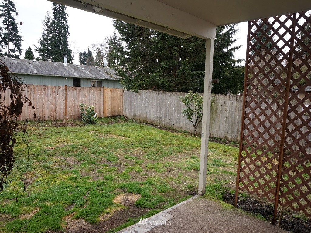 4013 Northeast 7th Street Renton, WA 98056 - Photo 6 of 10