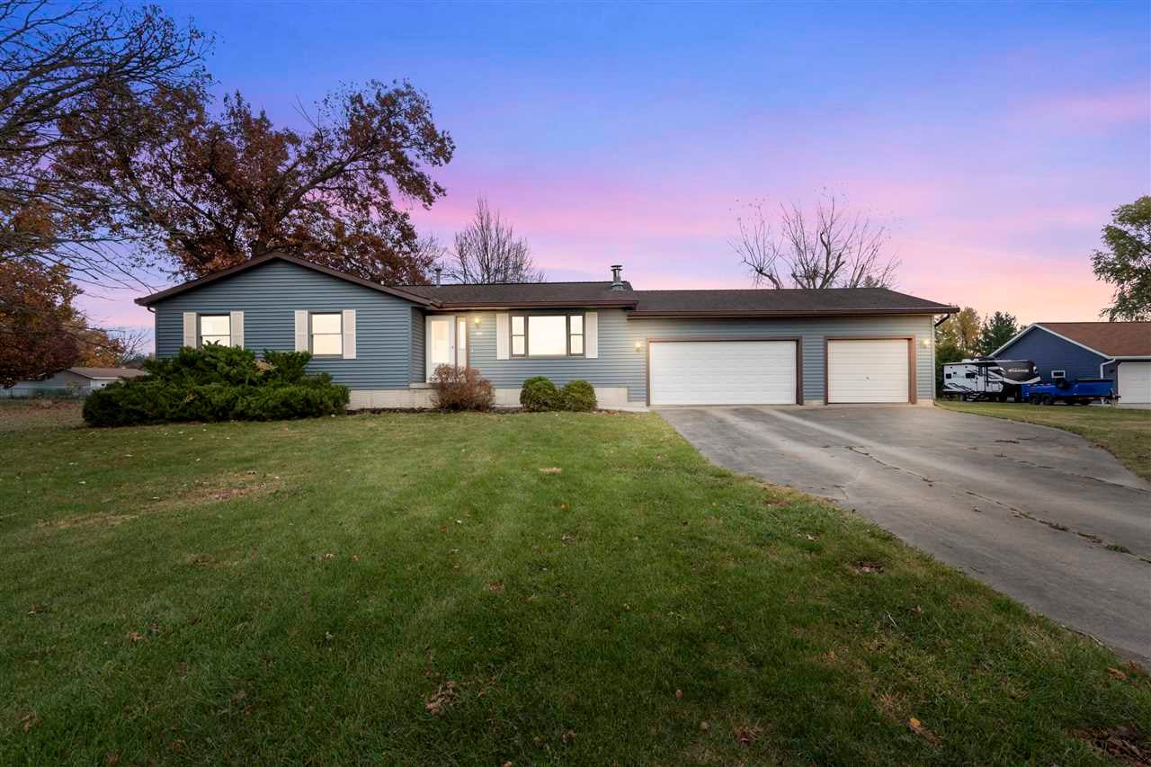 460 Beverly Street Robins, IA 52328 - Photo 1 of 47 Gallery Image 1