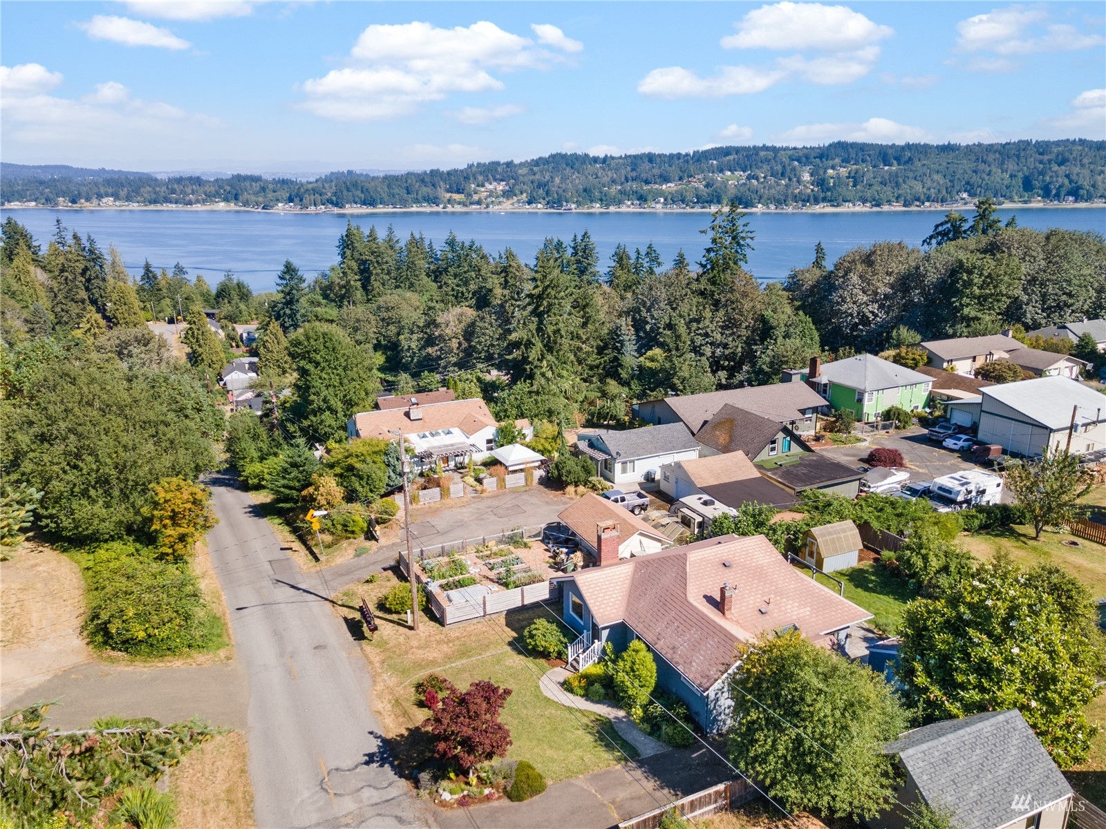 2809 Alder Street Bremerton, WA 98310 - Photo 3 of 35 Gallery Image 3