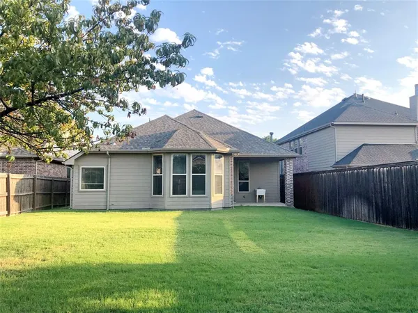 $2,595 | 10801 Sexton Drive, McKinney, TX 75072