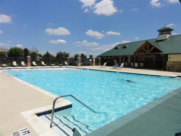 $2,595 | 10801 Sexton Drive, McKinney, TX 75072
