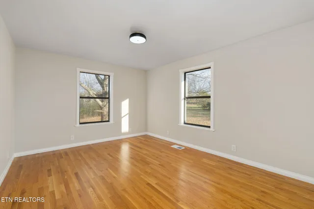 $299,900 | 630 Arrowhead Loop, Midway, TN 37809