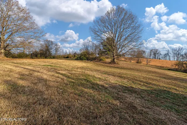 $299,900 | 630 Arrowhead Loop, Midway, TN 37809