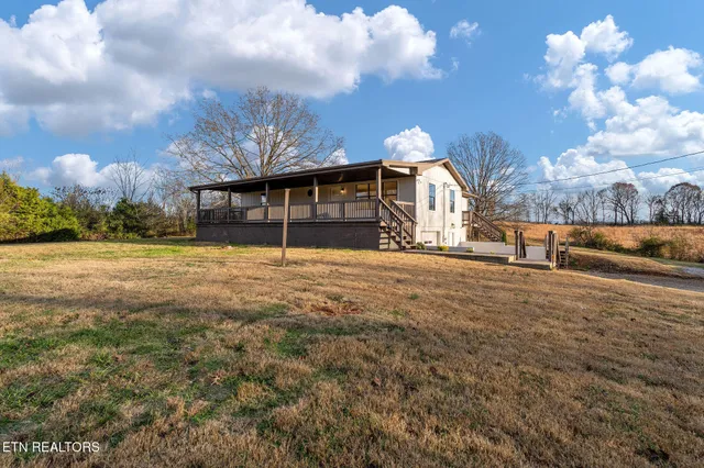 $299,900 | 630 Arrowhead Loop, Midway, TN 37809