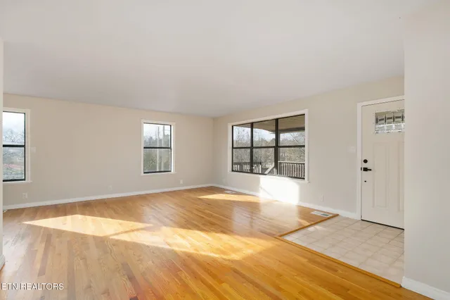 $299,900 | 630 Arrowhead Loop, Midway, TN 37809