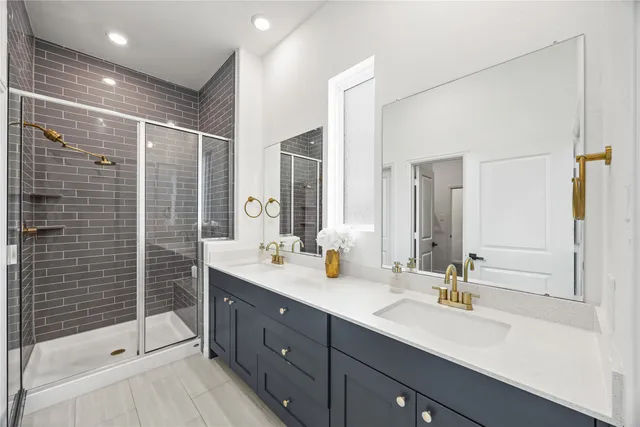 $405,000 | 35425 Woodtrace Circle, Pinehurst, TX 77362