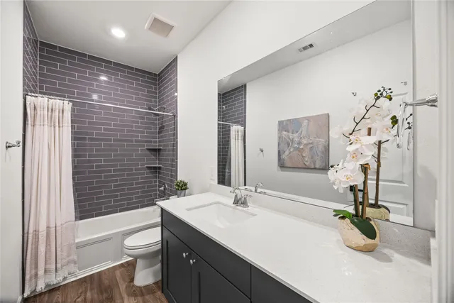 $405,000 | 35425 Woodtrace Circle, Pinehurst, TX 77362