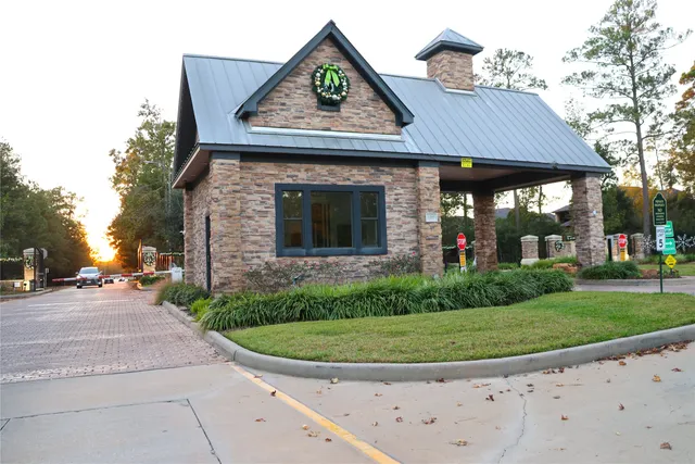 a view of a house with garden