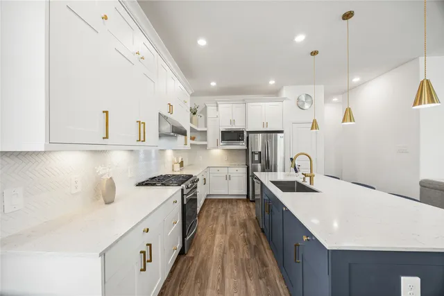 $405,000 | 35425 Woodtrace Circle, Pinehurst, TX 77362