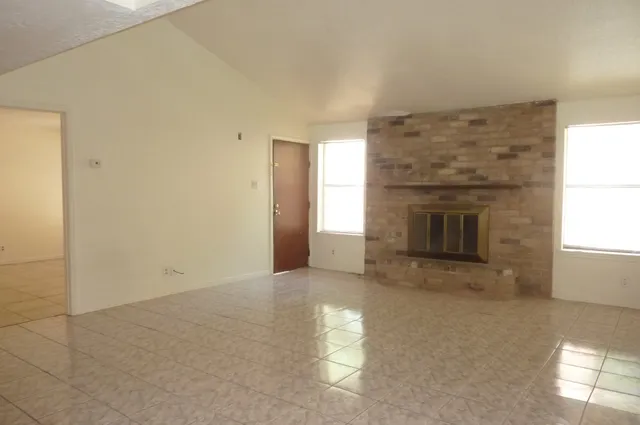 $1,350 | 8916 Carousel Lane, Unit A, Houston, TX 77080