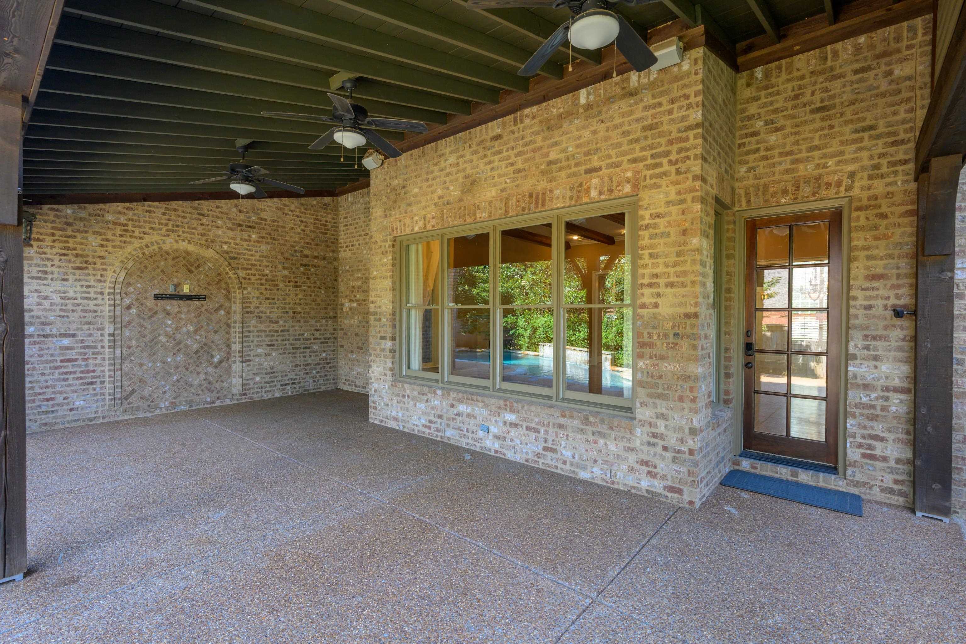 2840 Rue Jordan Cove Germantown, TN 38138 - Photo 38 of 40 a view of entryway door with wooden floor