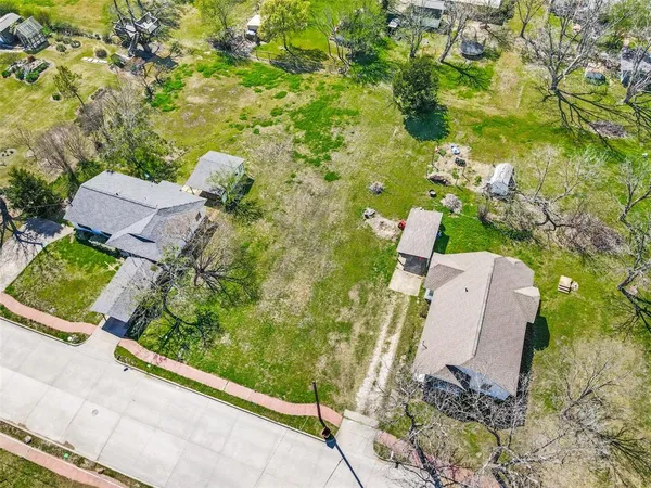 $76,900 | 1023 North Houston Street, Royse City, TX 75189