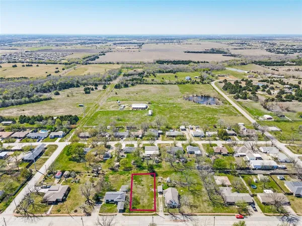 $76,900 | 1023 North Houston Street, Royse City, TX 75189