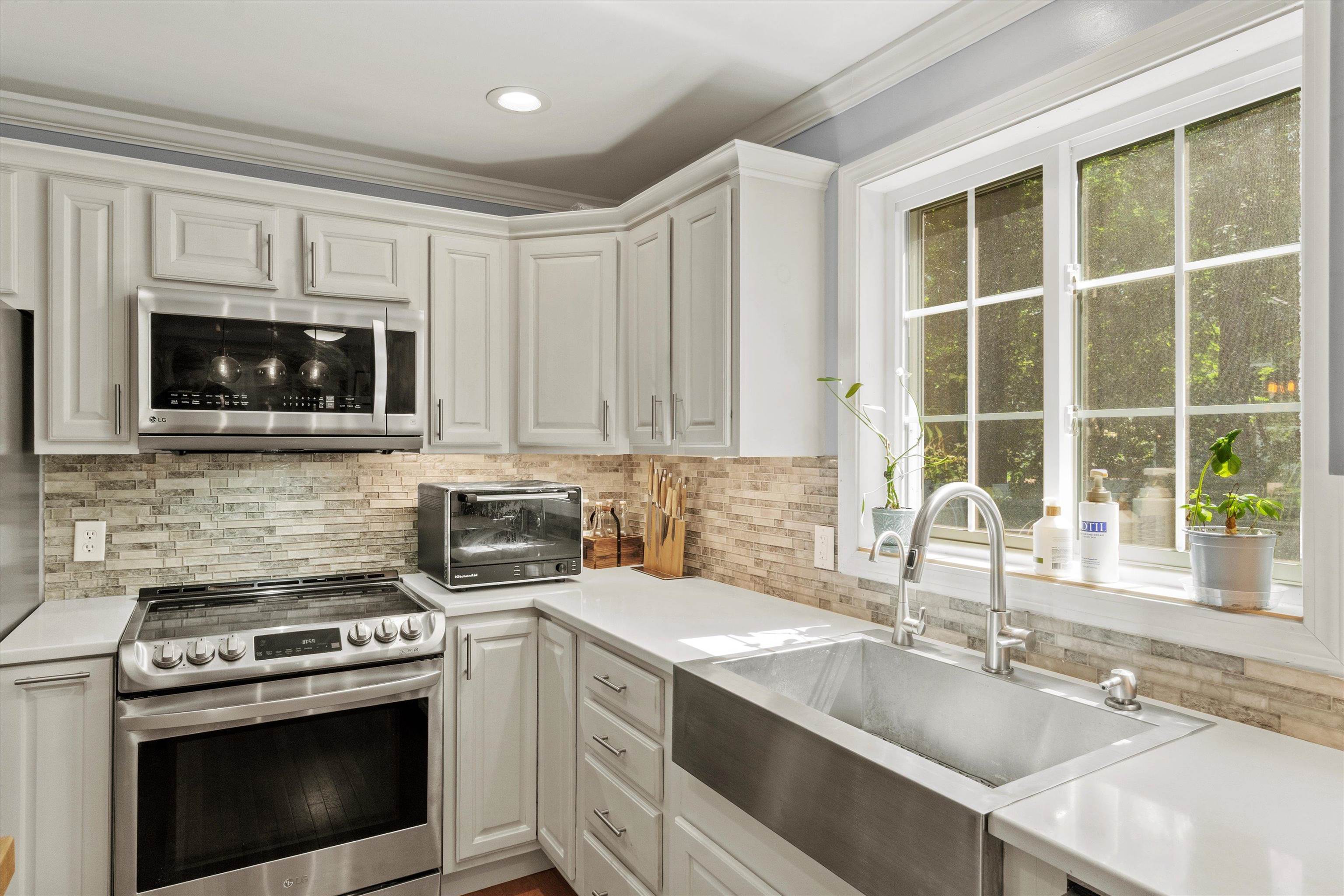 2 Trishas Way Stratham, NH 03885 - Photo 19 of 59 Gallery Image 19