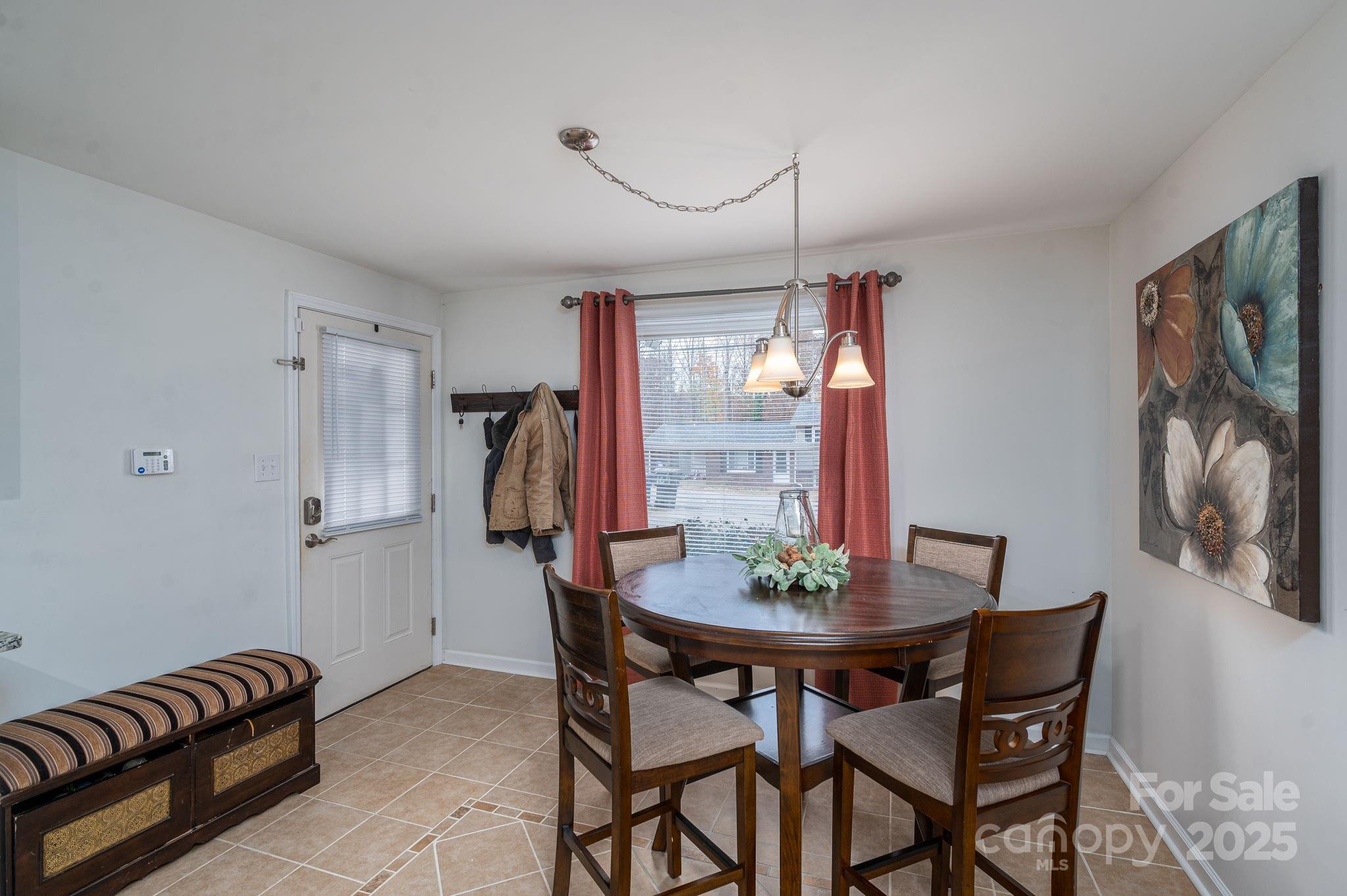 164 8th Avenue Southwest Conover, NC 28613 - Photo 17 of 35 Gallery Image 17