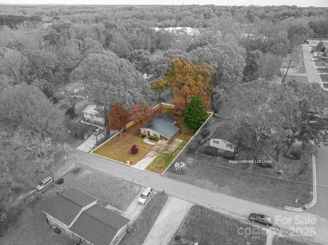 $213,000 | 164 8th Avenue Southwest, Conover, NC 28613