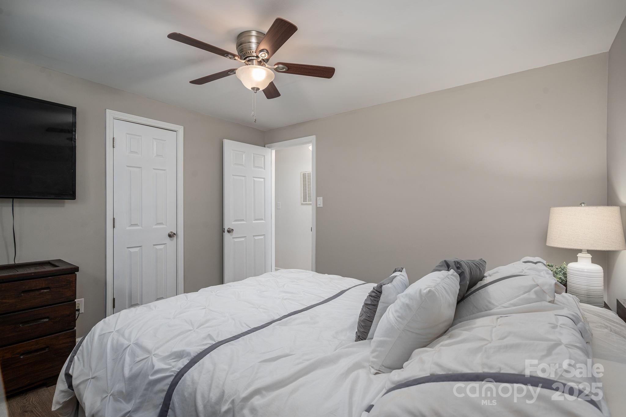 164 8th Avenue Southwest Conover, NC 28613 - Photo 22 of 35 Gallery Image 22