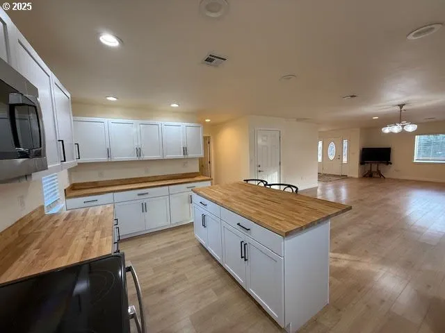 $585,000 | 575 Cedar Street, Sutherlin, OR 97479