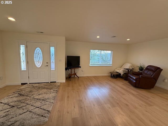 575 Cedar Street Sutherlin, OR 97479 - Photo 3 of 47 a living room with furniture and a flat screen tv