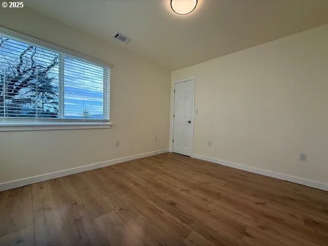 $585,000 | 575 Cedar Street, Sutherlin, OR 97479