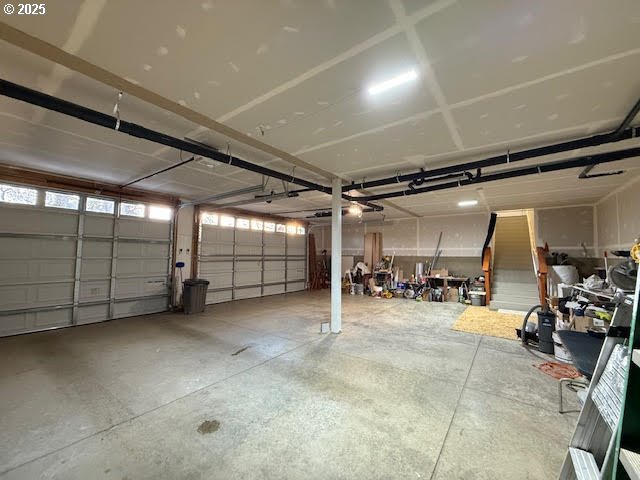 575 Cedar Street Sutherlin, OR 97479 - Photo 43 of 47 a view of a room with gym equipment