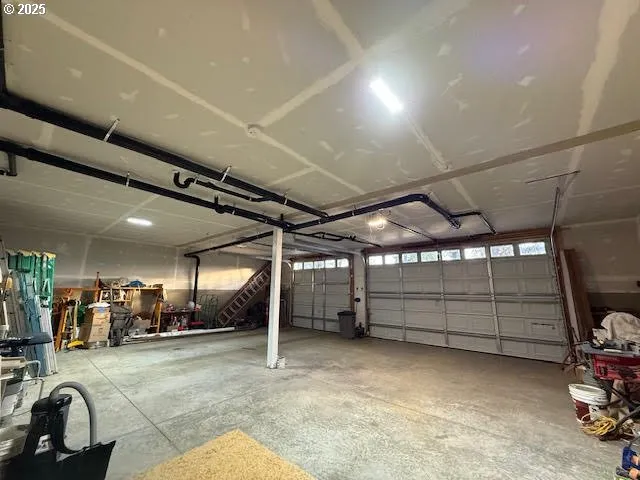 $585,000 | 575 Cedar Street, Sutherlin, OR 97479