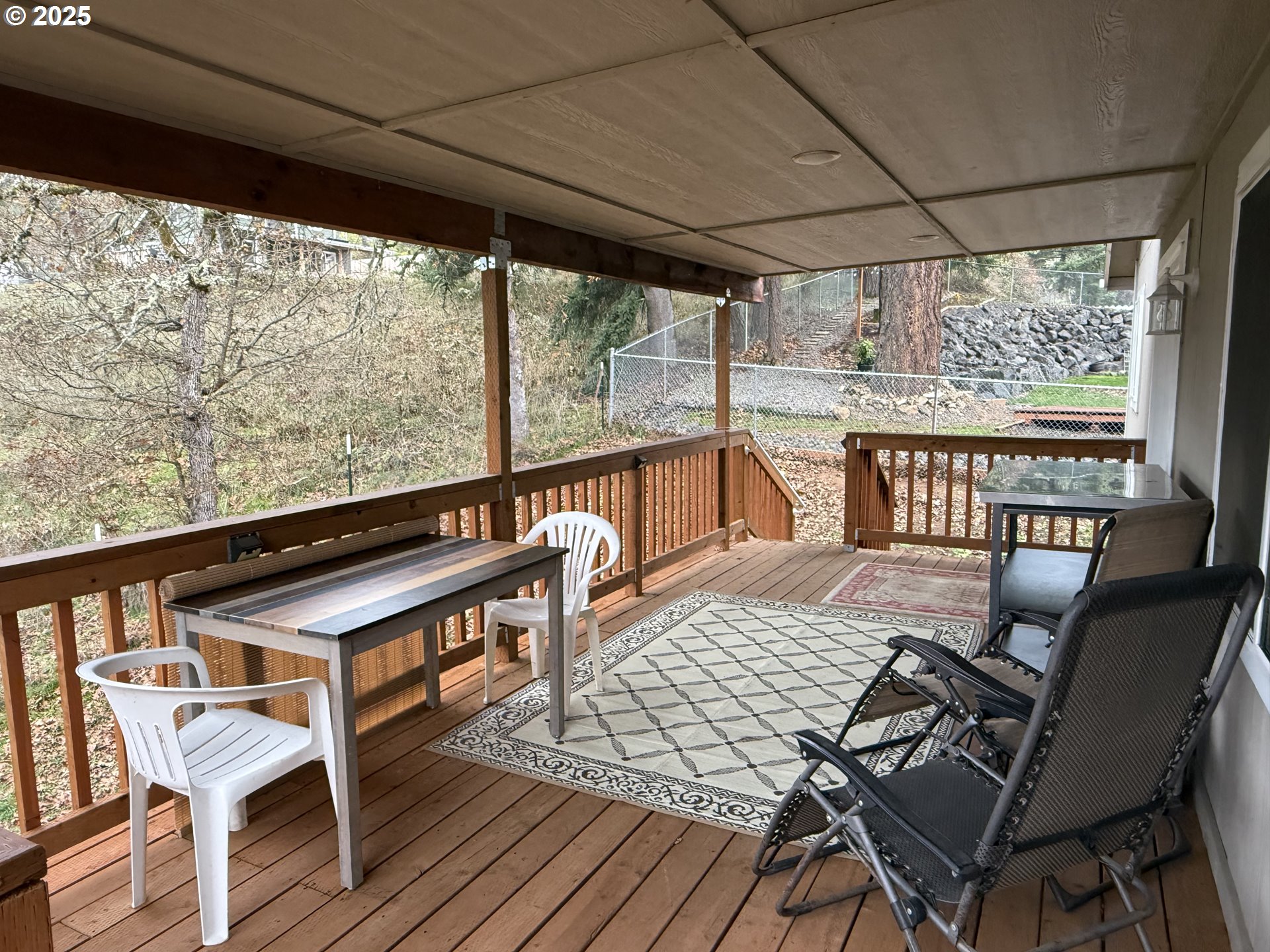575 Cedar Street Sutherlin, OR 97479 - Photo 47 of 47 a view of a chairs and table on the deck