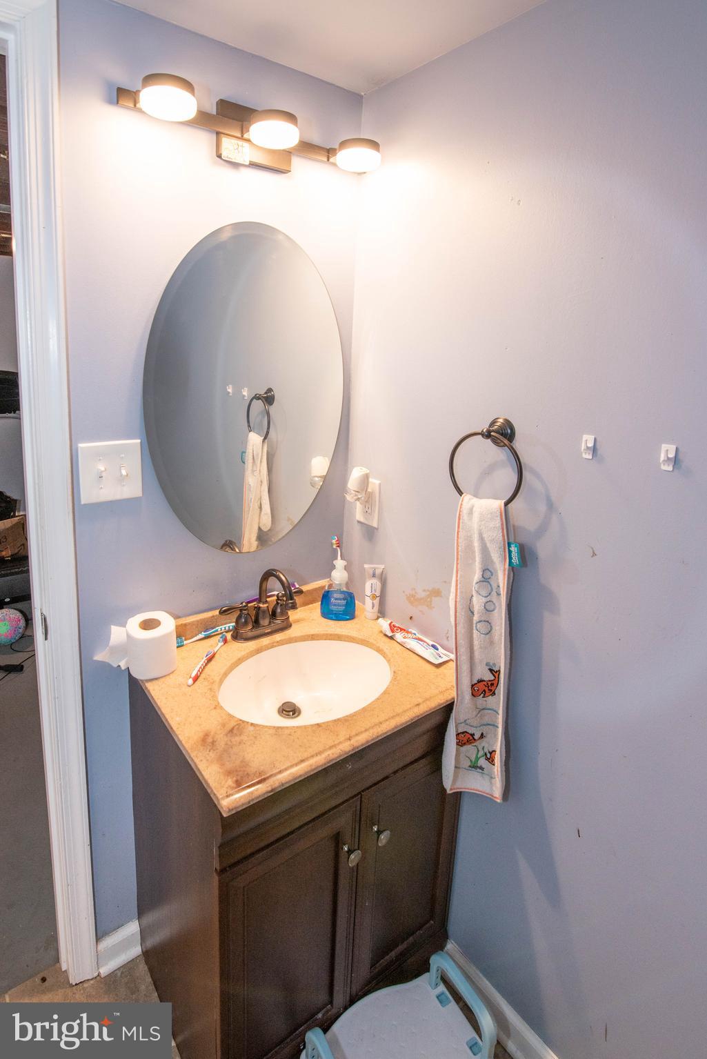 1549 Northwick Road Baltimore, MD 21218 - Photo 15 of 28