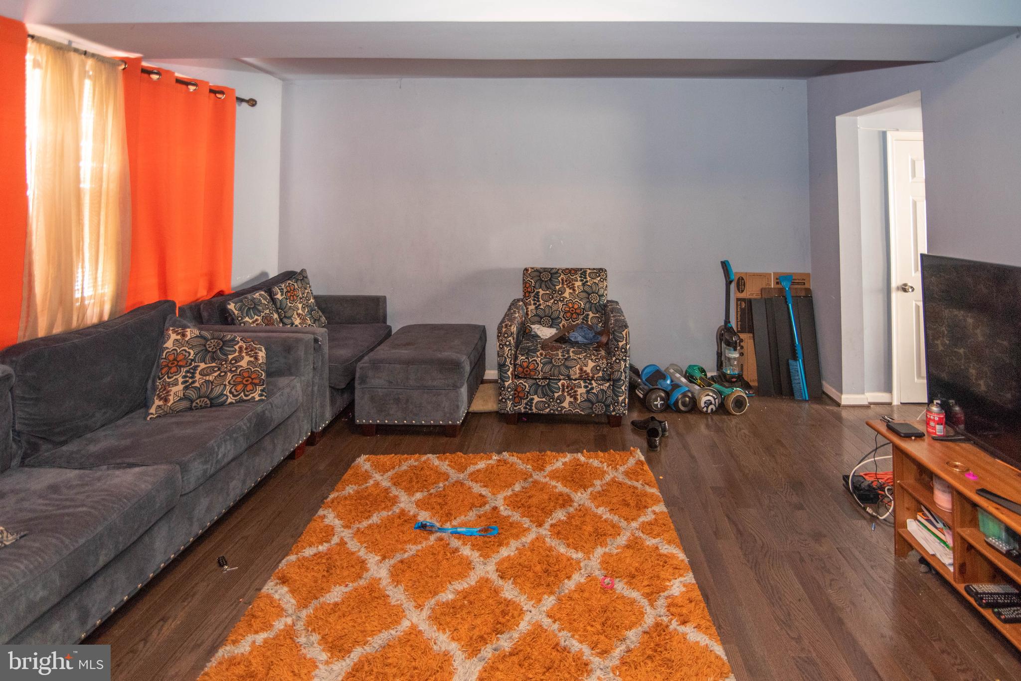 1549 Northwick Road Baltimore, MD 21218 - Photo 2 of 28