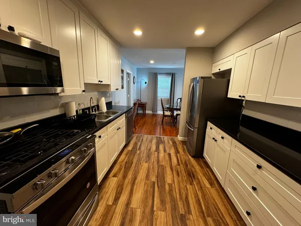 $4,750 | 4915 36th Street North, Arlington, VA 22207