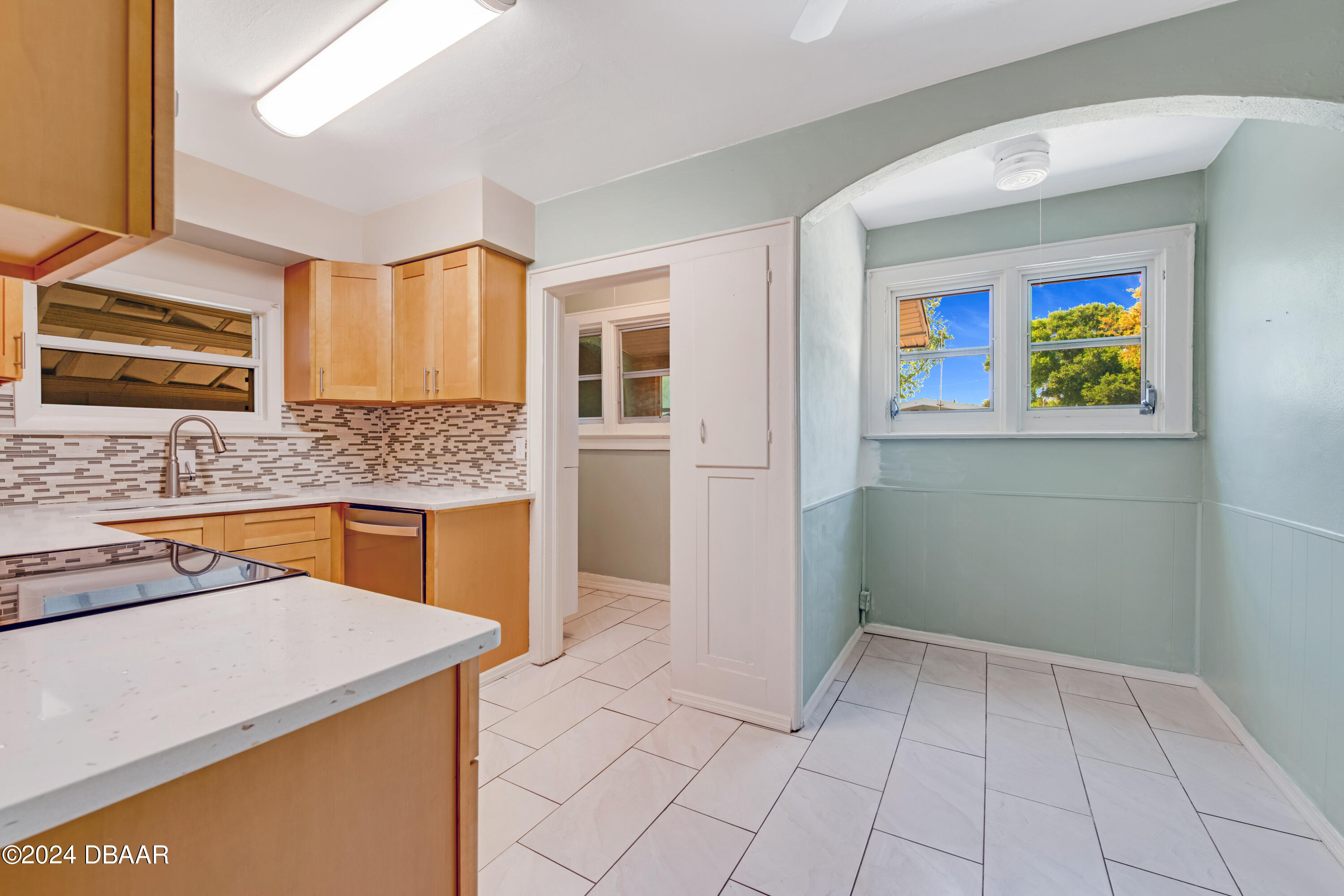 77 Ormond Shores Drive Ormond Beach, FL 32176 - Photo 9 of 40 D85_2742_HDR