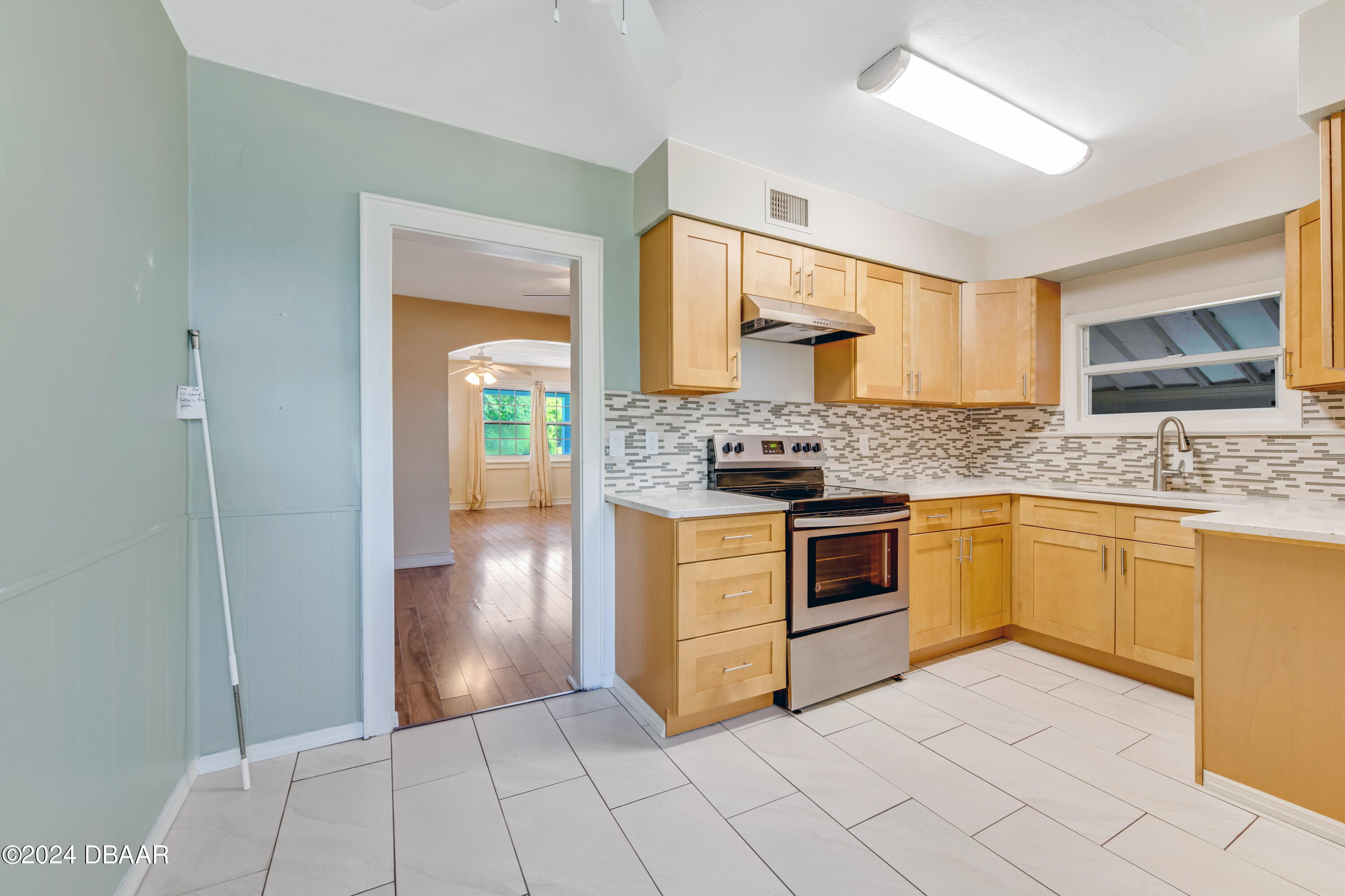 77 Ormond Shores Drive Ormond Beach, FL 32176 - Photo 10 of 40 D85_2747_HDR