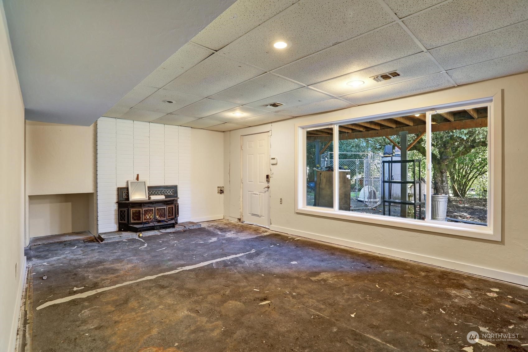 2919 Northeast 5th Place Renton, WA 98056 - Photo 6 of 7 Gallery Image 6