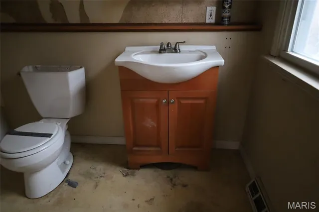 $18,000 | 18 Burch Drive, Dupo, IL 62239