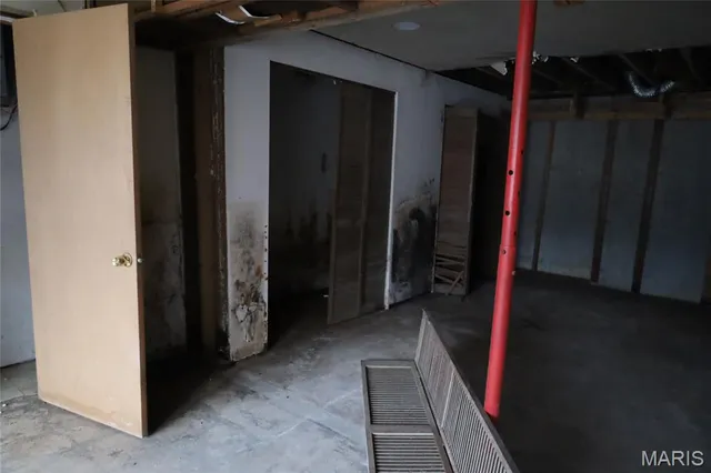 $18,000 | 18 Burch Drive, Dupo, IL 62239