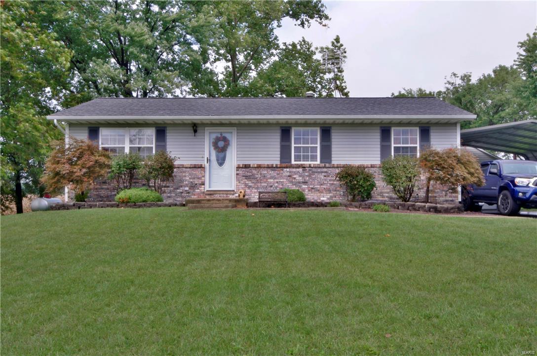 2763 Seiler Road Alton, IL 62002 - Photo 2 of 20