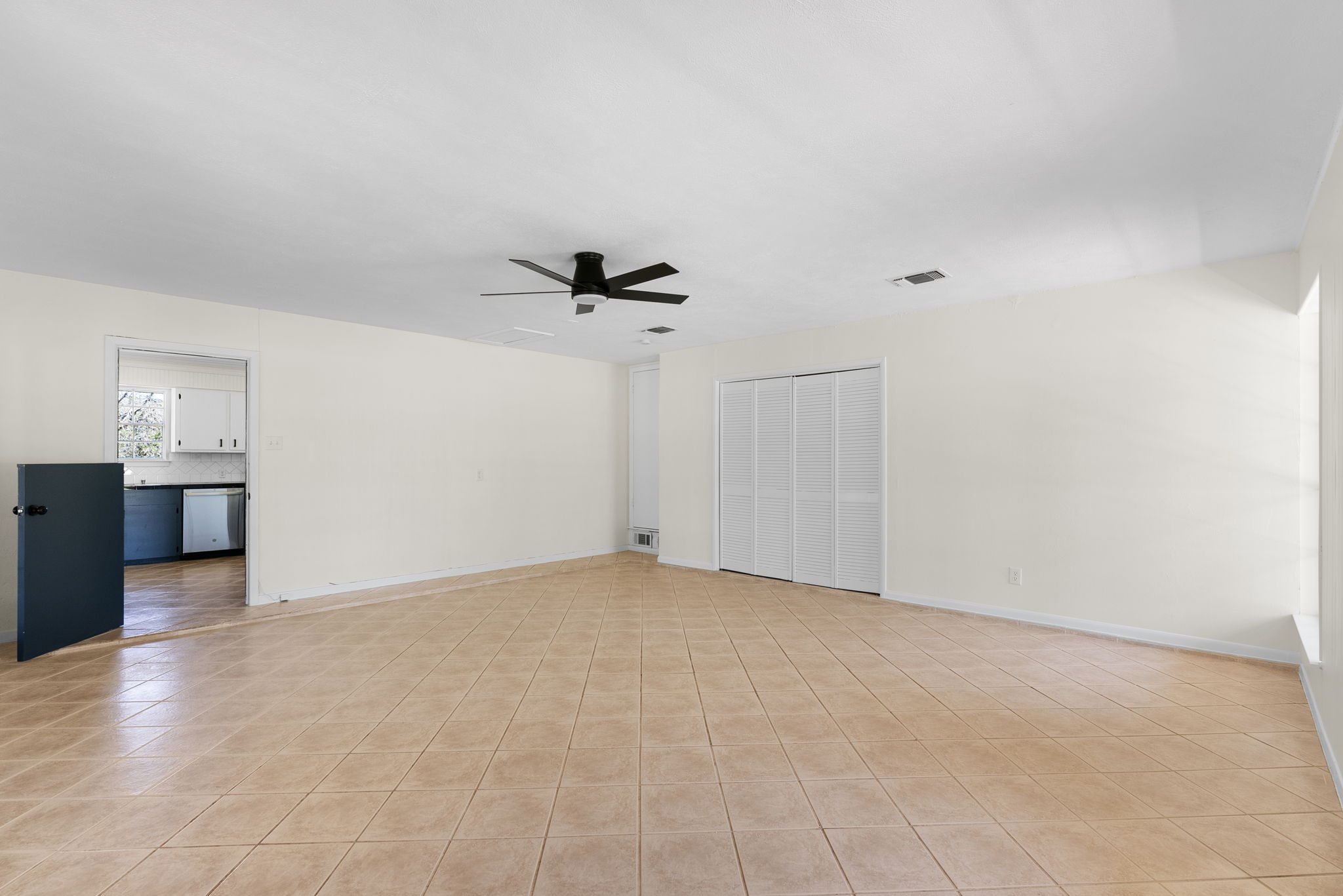 301 Retha Drive Dripping Springs, TX 78620 - Photo 14 of 20
