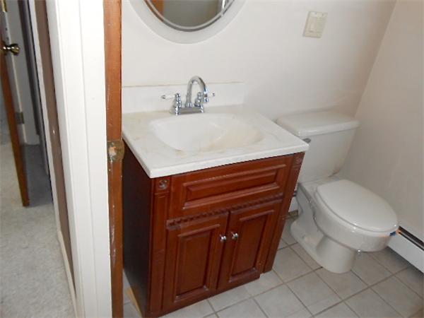 70 Honeysuckle Road Warwick, RI 02888 - Photo 13 of 20