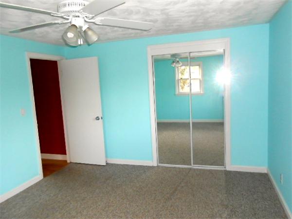 70 Honeysuckle Road Warwick, RI 02888 - Photo 16 of 20