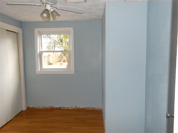 70 Honeysuckle Road Warwick, RI 02888 - Photo 18 of 20