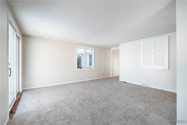 $225,000 | 64 Melody Lane, Tonawanda, NY 14150