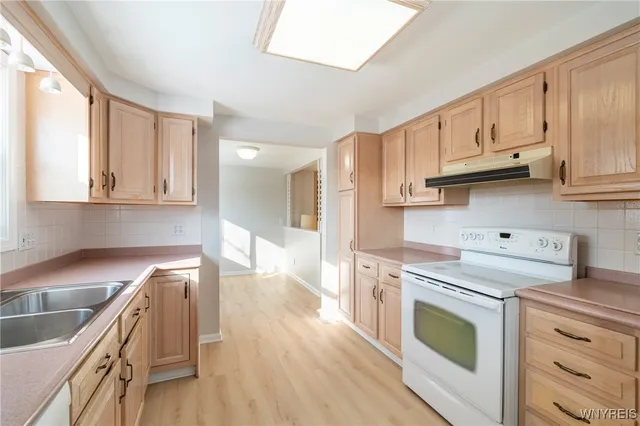 $225,000 | 64 Melody Lane, Tonawanda, NY 14150