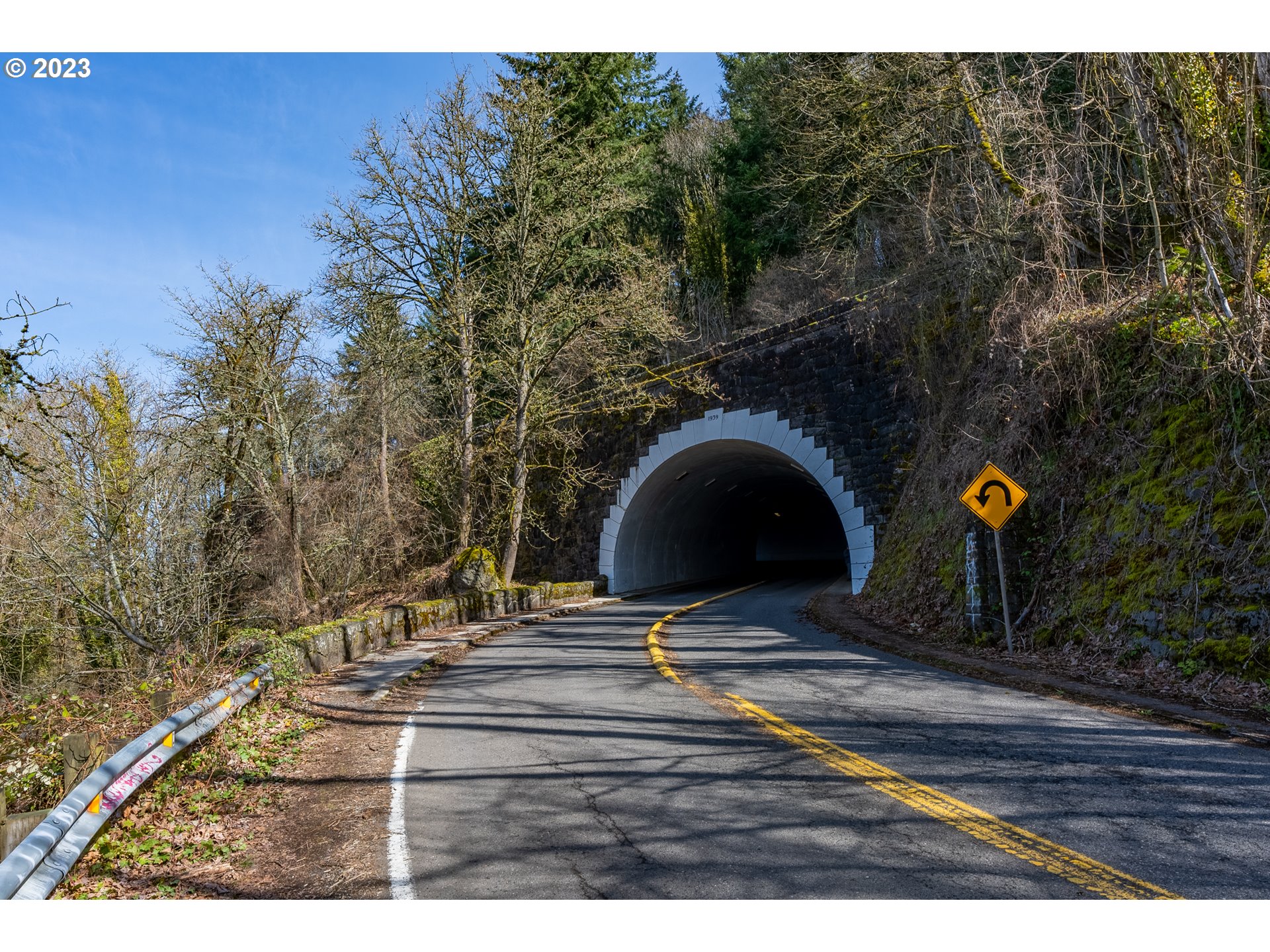Northeast Rocky Butte Road Portland, OR 97220 - Photo 12 of 13