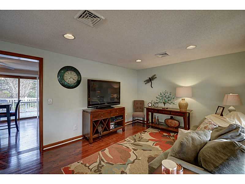 30 Holmes Street Westerly, RI 02891 - Photo 7 of 24 Living Room.