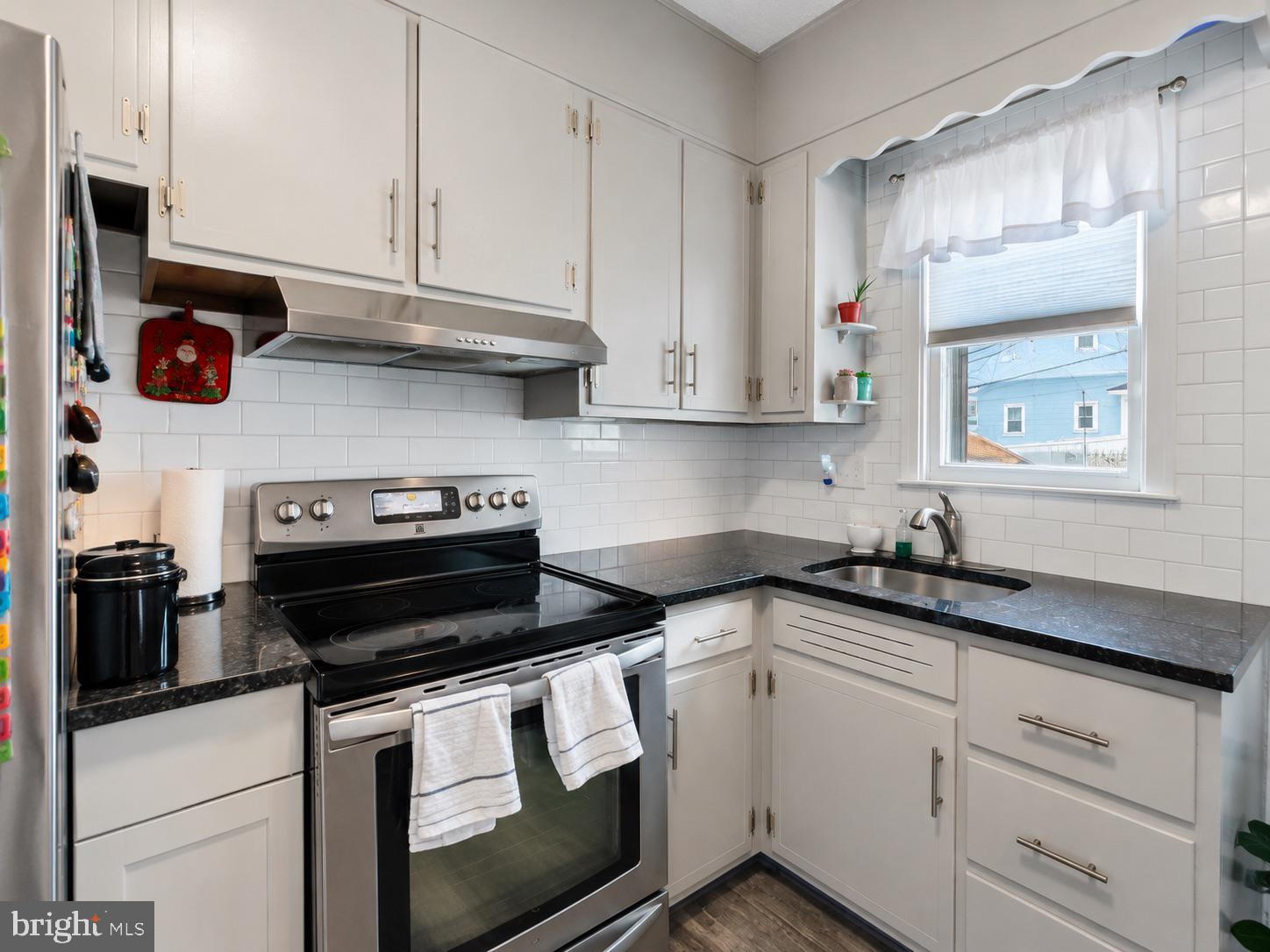 230 South 18th Street Reading, PA 19602 - Photo 10 of 18