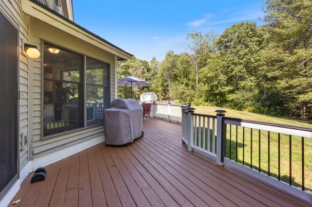 $985,000 | 67 Field Road, Falmouth, ME 04105