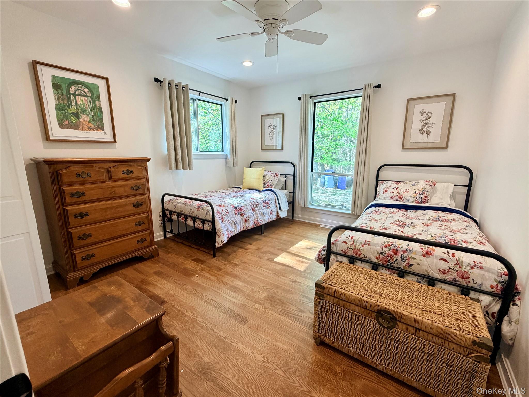 43 B Old Squires Road Hampton Bays, NY 11946 - Photo 15 of 20