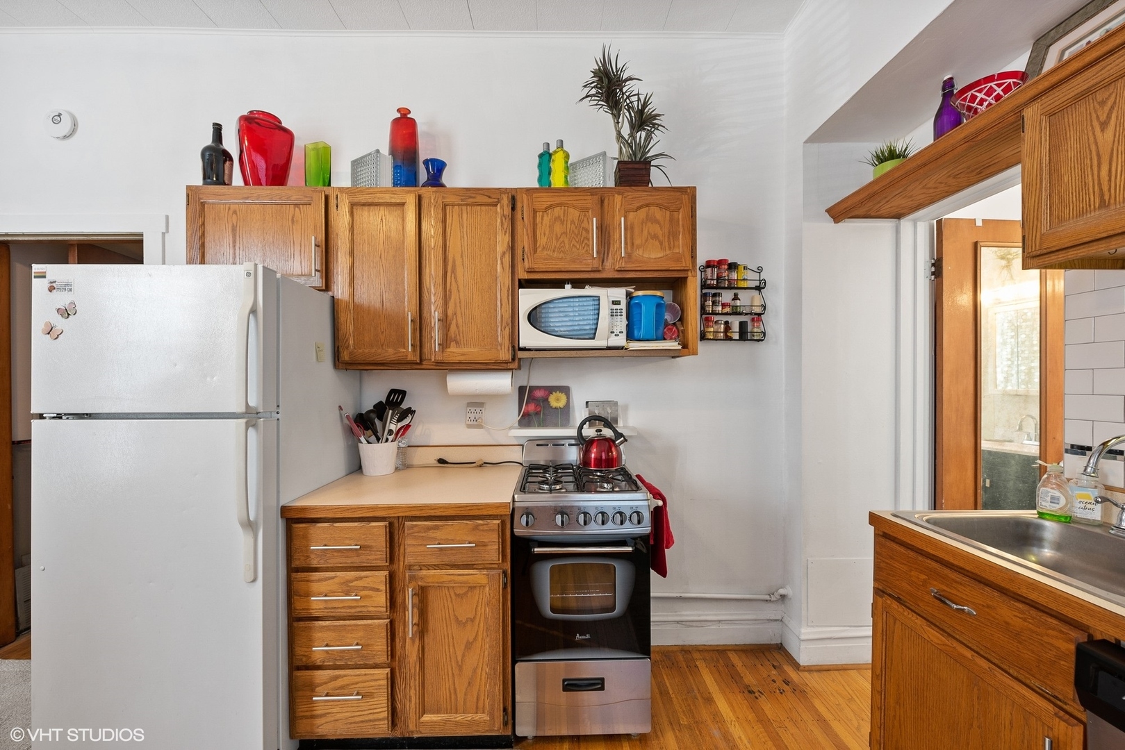 3735 North Sheffield Avenue Chicago, IL 60613 - Photo 11 of 25